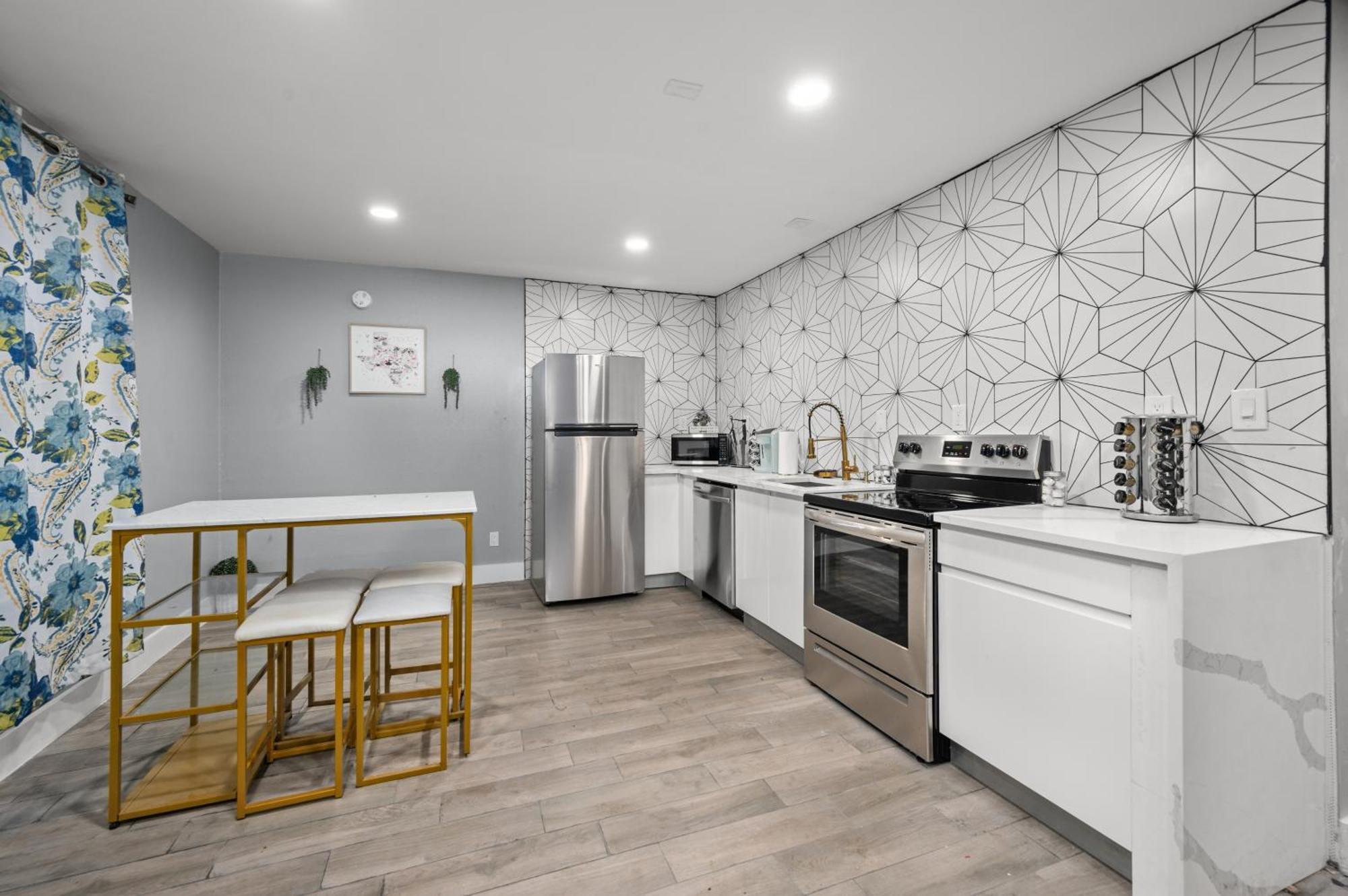 Comfortable 2Br Uptown Escape With Free Park Houston Eksteriør bilde